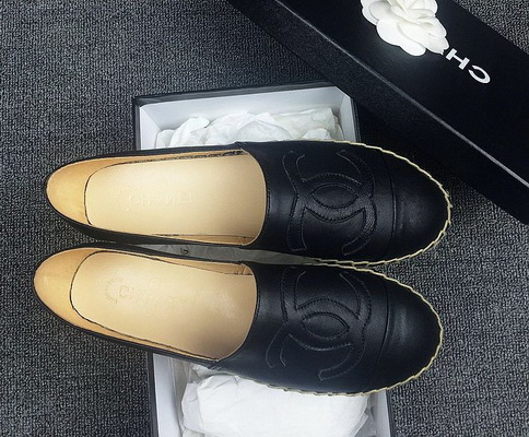 CHANEL Loafers Women--048